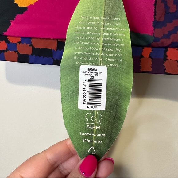 NWT farm rio abstract patches sports bra size extra small - Picture 3 of 5